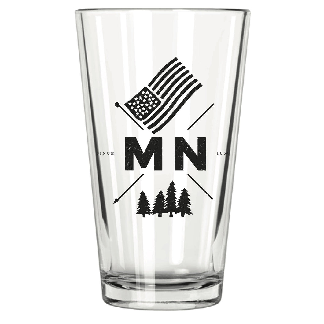 MN Crest Pint Glass - Northern Glasses Pint Glass